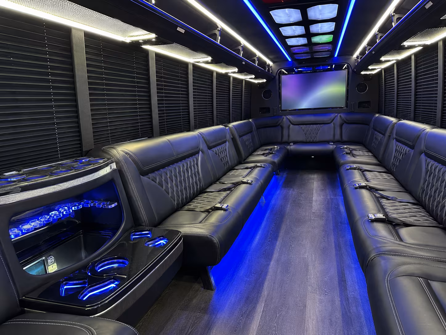 blog rent a bus to san diego zoo safari park hero