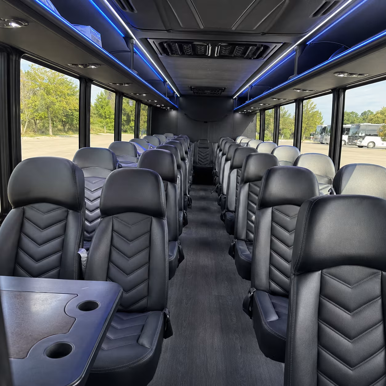 vista bus rental service area